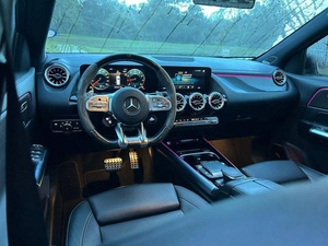 Usado 2023 Mercedes-Benzz AMG GLA 35 4MATIC - Product Image 2