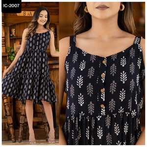 Ropa de verano India, Kurtis cortos estampados de algodón con talla grande disponible para mujer, ropa informal y diaria a bajo precio - Product Image 2