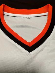 Camiseta de béisbol personalizada para hombre, Camiseta deportiva de poliéster con cuello en V bordada, camisetas de béisbol con nombre y número personalizados - Product Image 5