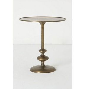 Table d'appoint ronde élégante en or avec base trépied finition antique table d'appoint pour chambre ou salon style intérieur - Product Image 6