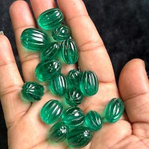 Vert Émeraude Lâche Sculpté Perles Collier AA + Melon Perles Strand Haute Percé Émeraude Collier Partie Porter Cadeau Bijoux - Product Image 3