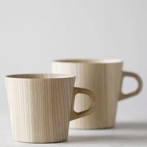 Tasse à thé carrée en bois écologique en bois massif naturel, cadeau fait main sans danger pour les aliments par Crescent Crafts - Product Image 5