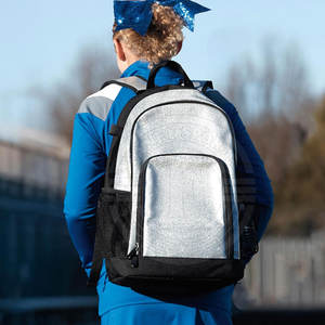 Grand sac de sport avec poche en maille respirante et fermeture éclair à accès rapide pour un style de vie actif - Product Image 3