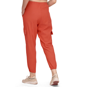 Pantalon cargo pour femme facile à porter avec cordon de serrage à la taille et poches pratiques-Style décontracté pour une utilisation décontractée ou professionnelle - Product Image 2