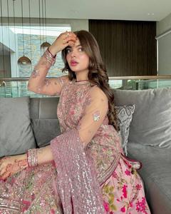 Heavy Butterfly Net Top y Dupatta hilo secuencia bordado trabajo vestido de seda africana para boda y ocasión especial - Product Image 4