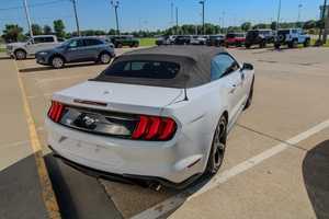 รถฟอร์ด Mustang EcoBoost มือสองราคาไม่แพง I4 GTDi ปลอดอุบัติเหตุพร้อมการรับประกัน1ปี - Product Image 6