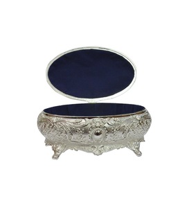 Beautiful design Hot Selling Tabletop Decorative Metal Jewellery <b>Box</b> for <b>Rings</b> Necklace & Pendant - Product Image 3