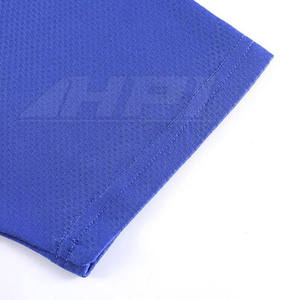 Tenue de football professionnelle légère et à séchage rapide, tenue d'équipe personnalisée, uniforme d'équipe de football - Product Image 5