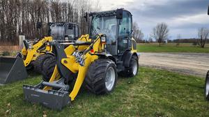 Chargeur sur pneus Wackerr Neuonn WL52 2024 avec boîte de vitesses de roulement de pompe à moteur comme composants de base - Product Image 5