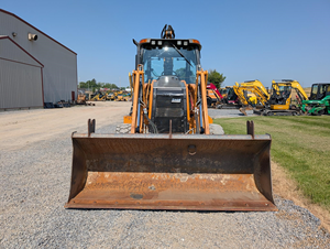 Retroexcavadora Usada en Muy Buen Estado CASE 580L/580SN en Venta - Product Image 1