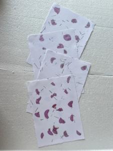 Trapo de algodón con bordes de cubierta hecho a mano papel buganvilla pétalos de flores reventa para papelería de boda revestimiento de almidón - Product Image 2