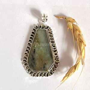 Cercueil forme Labradorite pendentif 925 argent bijoux faits à la main élégant Vintage pierre précieuse cadeau pour les femmes - Product Image 4