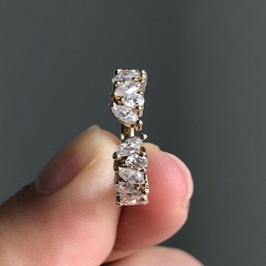 IGI Marquise Lab Grown Diamond Ring Anillo de diamante de oro sólido de 14K para boda y anillo o banda de compromiso - Product Image 1