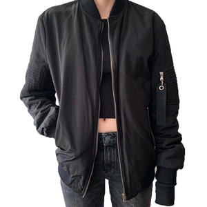 Blouson aviateur de style urbain pour femmes avec un design tendance et une sensation de confort parfait pour l'automne hiver vêtements décontractés de tous les jours - Product Image 2