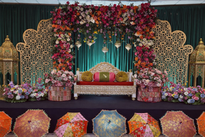 Ensemble de canapés en bois Maharaja léger, traditionnel et moderne, pour la réception, la scène, la cérémonie de mariage, les événements intérieurs/extérieurs - Product Image 2