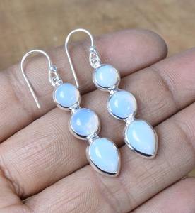 Pendientes Clásicos Hechos a Mano, Joyería de Plata de Ley 925 para Mujer, Plata de Ley 925 con Ópalo Lechoso, Pendientes de Estilo Bohemio - Product Image 5