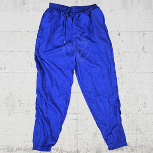 Combinaison coupe-vent légère, écologique et résistante aux intempéries pour femmes, idéale pour les journées actives - Product Image 4