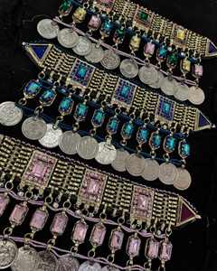 Conjunto Afgano de Acero Inoxidable para Mujer, Detalles Artesanales Étnicos, Cristales de Estrás, Hecho a Mano, para Bodas y Festivales - Product Image 2