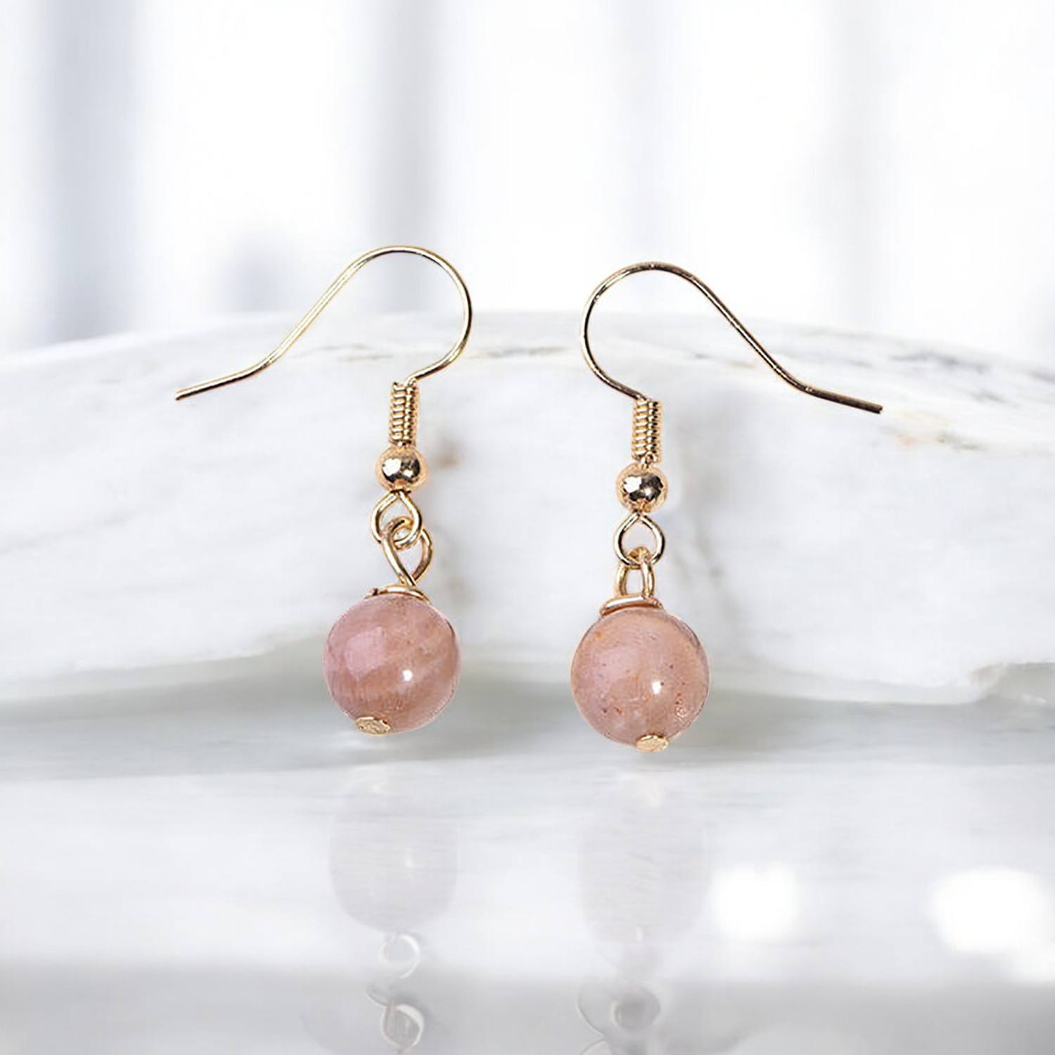 มูนสโตนสีพีช