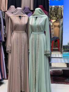 Abaya Modeste de Dubaï en Gros, Perles et Paillettes, Kaftan Traditionnel Fait Main pour Mariage, en Polyester Respirant, Col en V, Longueur Cheville pour Femme - Product Image 2