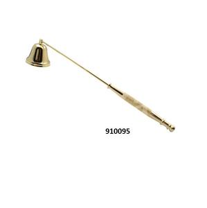 Éteignoir à bougie plaqué argent en laiton avec longue poignée - Product Image 3