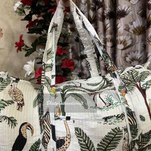 Meilleure vente Bhatyani artisanat multi-fonctionnel grand sac polochon en coton matelassé sac de sport fait à la main fermeture à glissière fourre-tout pour le Fitness - Product Image 3