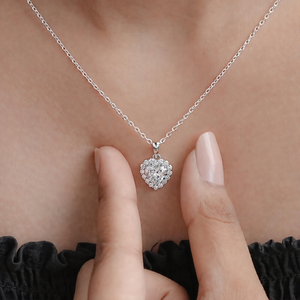 Pendentif halo solitaire en diamant de laboratoire de forme cœur de 2 carats pour femme, or massif 14 carats plaqué rhodium, clarté VS, bijoux fins - Product Image 3