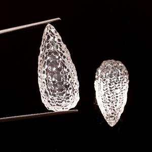 Par de gotas de cuarzo de cristal transparente Natural talladas a mano de 18x10 MM con efecto de cambio de Color de panal, piedras preciosas sueltas hechas a mano - Product Image 4