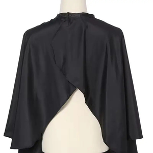 Cape de Coiffure Jetable Professionnelle Sans Manches, Haute Qualité, Imperméable, Écologique, Confortable, en Polyester, Personnalisable - Product Image 2