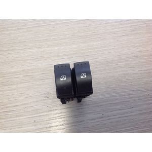 Panneau de boutons avant gauche RENAULT Scenic Série 315040A (03>09) - Product Image 1