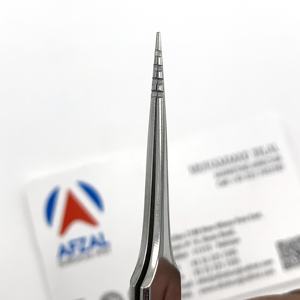 Pinzas de pestañas puntiagudas de acero inoxidable Pinzas de aislamiento de calidad profesional Pinzas de pestañas puntiagudas de alta calidad - Product Image 1