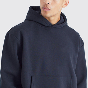 Conjunto Deportivo de Dos Piezas para Hombre con Logotipo Personalizado, Sudadera Corta Holgada y Pantalones Deportivos Anchos con Corte Acampanado, Colección de Invierno - Product Image 5