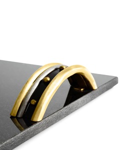 Plateau en marbre noir brillant avec finition luxueuse Parfait pour servir la pièce maîtresse de décor de vanité et l'affichage de table élégant - Product Image 3