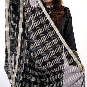 Tenue décontractée pakistanaise en 3 pièces, robe en coton/polyester, pantalon uni, chemise, dupatta imprimé - Product Image 3