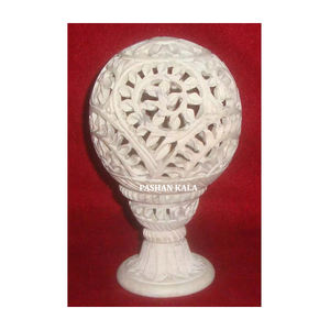 Le dernier bougeoir en stéatite naturelle sculpté belle conception de fleurs pour la décoration de la maison meilleur fabricant et fournisseur indien - Product Image 1