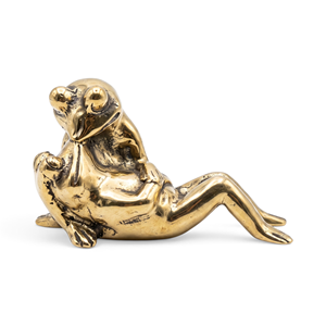 Miniature en laiton Katak Cinta, artisanat métallique contemporain - Product Image 1