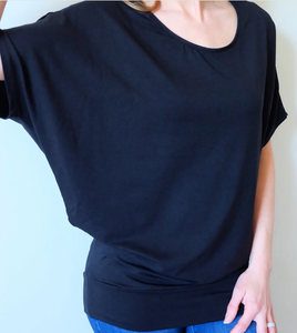 Wholesale Ladies 100% Cotton Short Sleeve <b>Batwing</b> Loose Oversized Baggy Tee Modern Fashionable Design Luxury Tshirt for Women's - Product Image 4