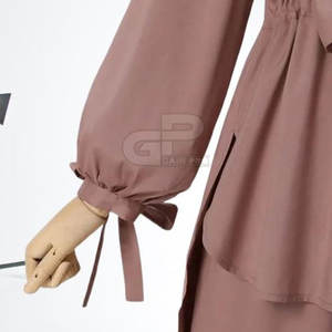 ชุดเซ็ตสองชิ้นสำหรับผู้หญิง ผ้าเนื้อนุ่ม เสื้อและกางเกงทรงโอเวอร์ไซส์ เหมาะสำหรับใส่ลำลองและเดินทาง - Product Image 4