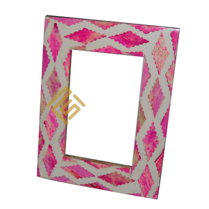 Marco de fotos de madera de resina con diseños personalizados de alta calidad hecho a mano en la India Marco de fotos de hueso de cuerno más vendido a precio mayorista - Product Image 4