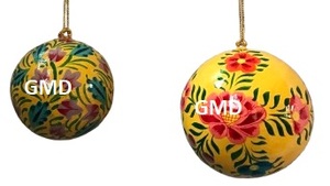 Los adornos de árbol y bolas de Navidad de Cachemira Premium elevan la decoración de sus vacaciones con elegantes adornos navideños - Product Image 4