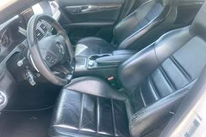 Mercedes-Benz C63 AMG berline V8 2011 d'occasion en bon état, avec pack de développement P31 AMG, jantes Vertini, provenance Californie - Product Image 5