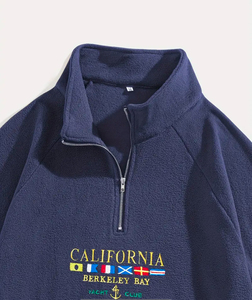 Sudadera con estampado gráfico bordado de banderas para hombre, Sudadera de manga larga con cuello levantado y media cremallera para regalo al aire libre - Product Image 3