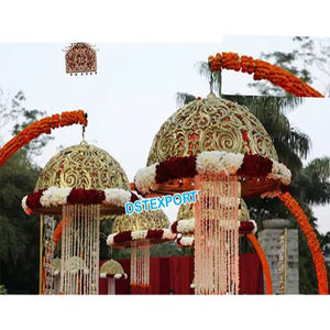Décoration de mariage avec parapluie suspendu en fibre Parapluie traditionnel pour Mehndi Stage Parapluies de mariage indien Chattars Parsols - Product Image 1