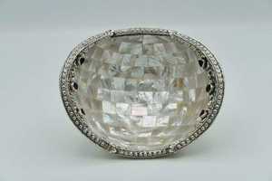 Oferta en Cuenco Decorativo de Nácar para Sala de Estar o Entrada y Exhibición de Mesa Disponible a Precio de Mayoreo - Product Image 2