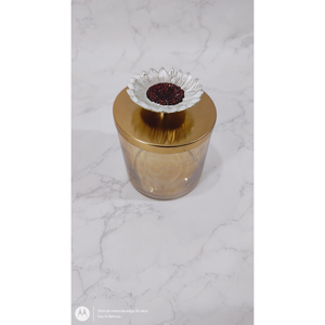 Contenedor de velas de lujo Diseño de girasol en metal Perfecto para regalos de decoración elegante para el hogar y decoración de eventos - Product Image 2