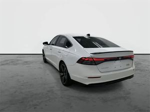 USADO EN EXCELENTES CONDICIONES Y A UN PRECIO ASEQUIBLE, 2024 Platinum White Pearl H - Accord Hybrid Sport FWD Sedán Automático con Asientos de Cuero y Techo Corredizo - Product Image 6