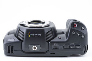 PROMOTIONS sur les caméras BlackmagicS Bmpcc Blackmagic Pocket Cinema Camera 4K, caméra numérique Blackmagic Pocket Cinema 4K neuve - Product Image 3