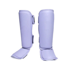 Espinillera con Acolchado Reforzado y Uso Cómodo, con Cierre Seguro y Amortiguación Equilibrada - Product Image 1