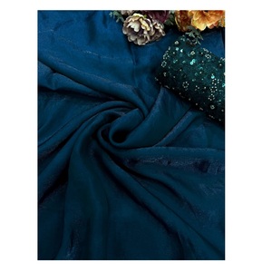 Saree en tissu de soie de qualité supérieure élégant de créateur exclusif de boutique indienne avec chemisier élégant dernier sari ethnique à la mode ethnique - Product Image 1