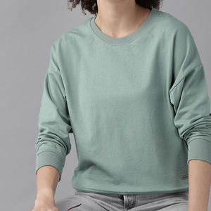 Sudaderas de Invierno para Mujer con Cuello Redondo, Personalizadas, Transpirables, con Logotipo Frontal, MOQ Bajo, en Oferta - Product Image 1